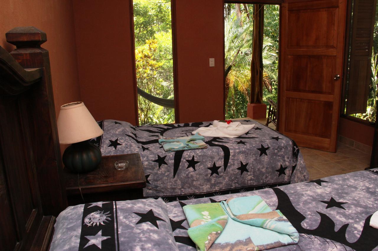 Luna Lodge Carate Room photo